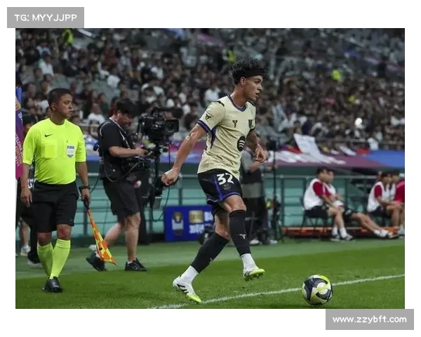 巴黎FC有意引进巴萨后卫埃克托福特并已展开初步接触
